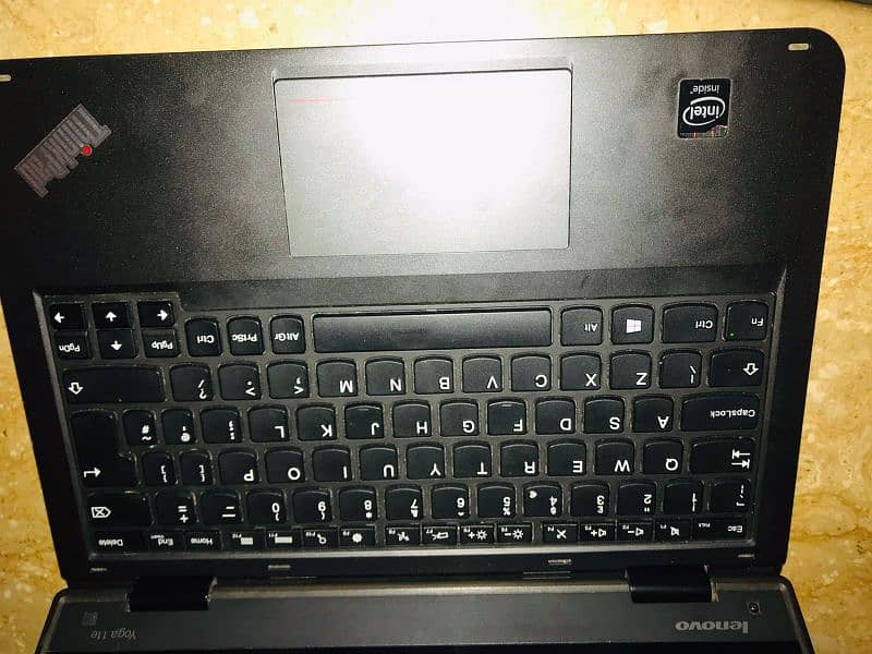 Lenovo Thinkpad 10 by 10 condition 7