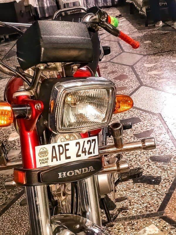 Honda 70 mint condition 1