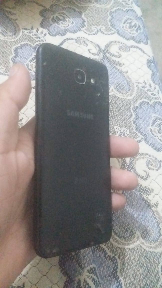 Samsung J6 good condition for sale 2