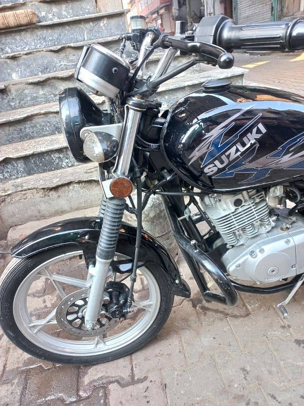 suzuki gs 150 8