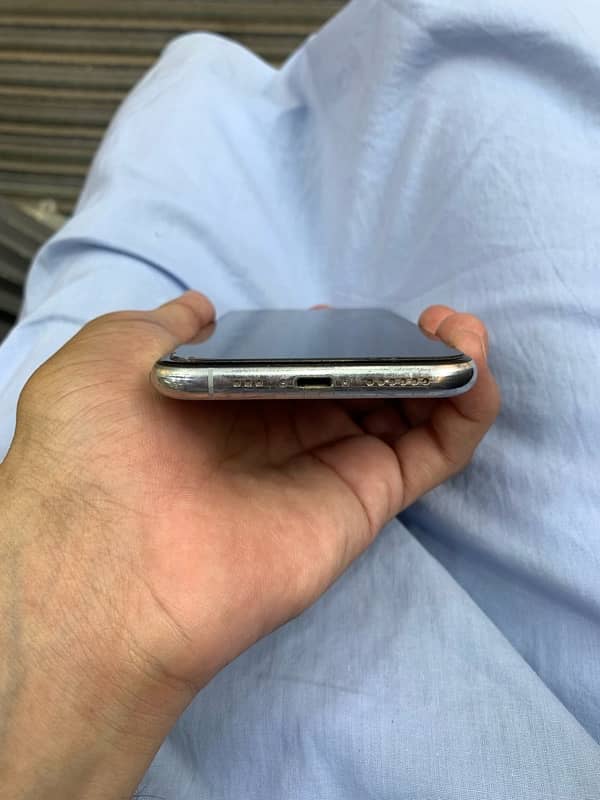 Iphone 11pro 256gb 4