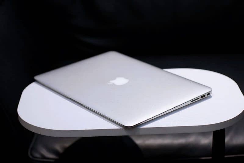 MacBook Air 2015, Prestige condition 4