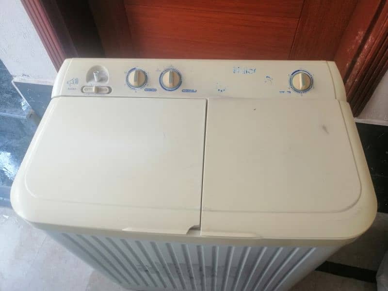 Haier washing machine+drier. . for urgent sale 0