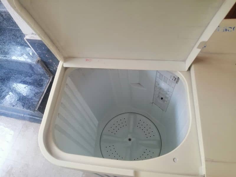 Haier washing machine+drier. . for urgent sale 1