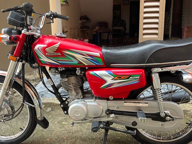 Honda 125 Red Clr 2