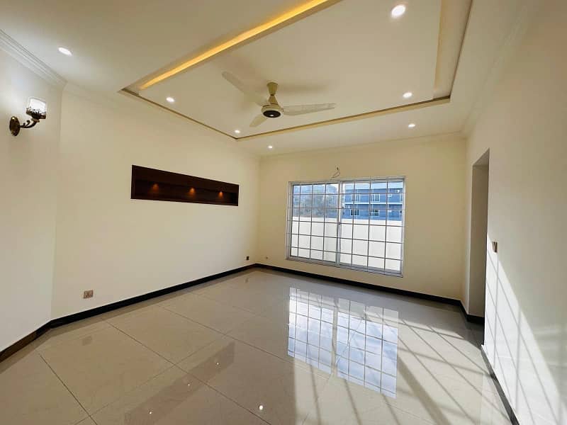 Spacious Double Storey House For Sale In CDA Sector F-10/1 Nazim Ud Din Road 4