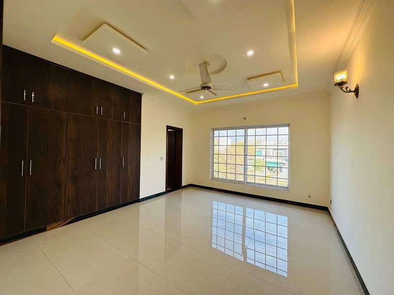 Spacious Double Storey House For Sale In CDA Sector F-10/1 Nazim Ud Din Road 11