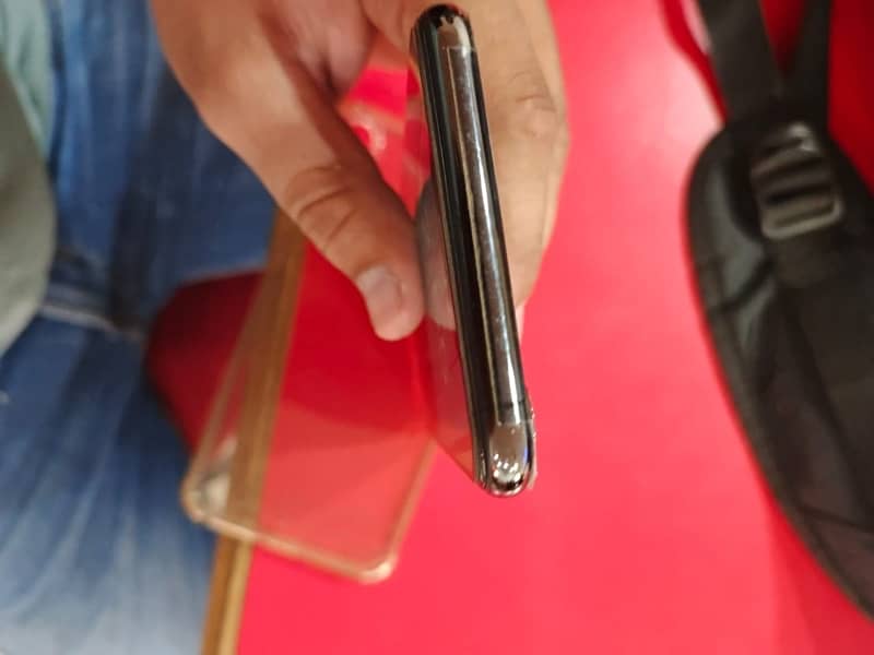 i phone xs max 64 gb pta approved 3