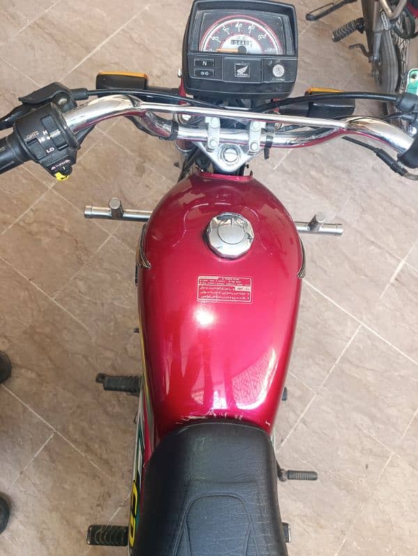 Honda CD 70CC 2023 Model 5