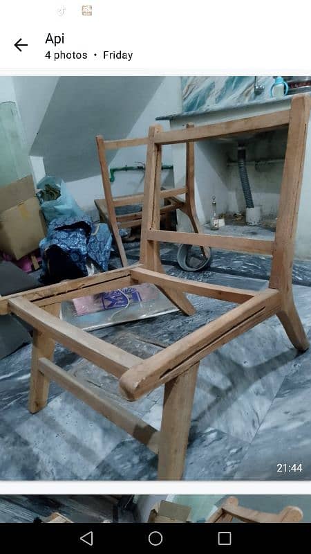 2 chairs feram urgent sale 4