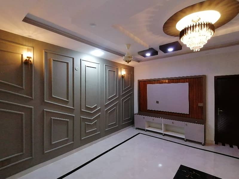 A Well Designed House Is Up For rent In An Ideal Location In Lahore 4