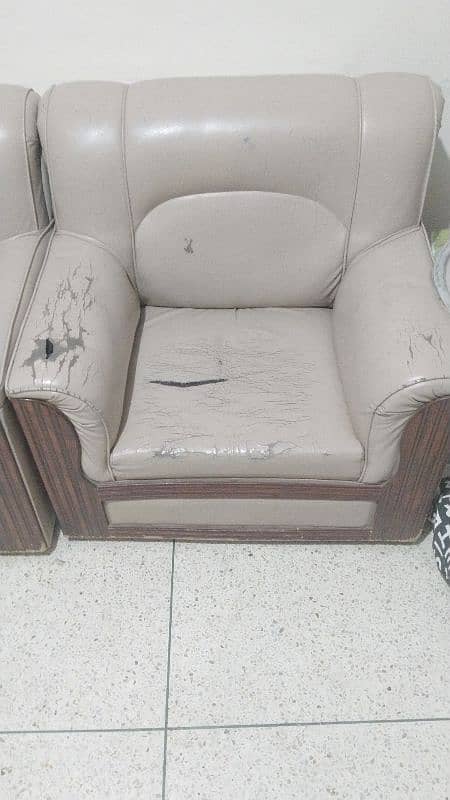 sofa for sale 0