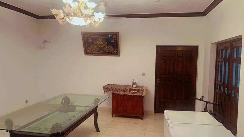 2 Kanal House For Sale In DHA Phase 8 - Ex Park View 1