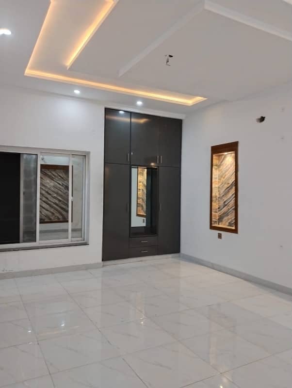 This Is Your Chance To Buy House In Faisalabad 23