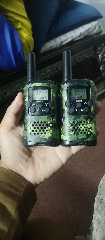 Assalam o Aliakum WALKIE TALKIES IS AVAILABLE IN QOOD QWALITY & QWANTY 2