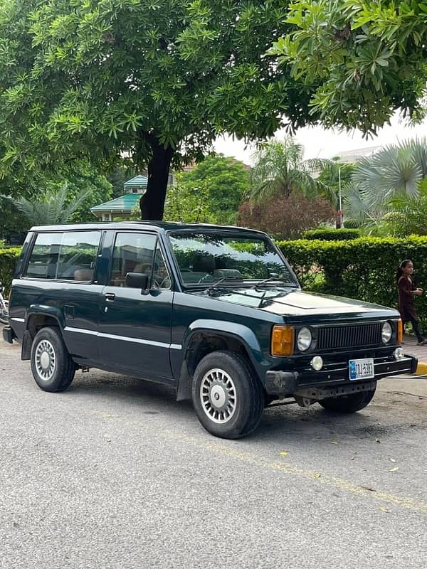 Isuzu Trooper 1986 1