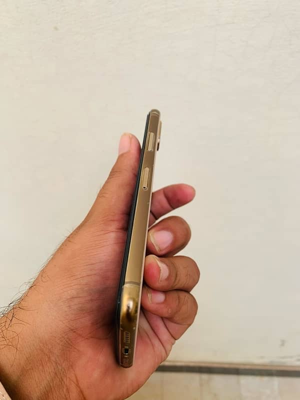 iPhone xs 256 GB 4