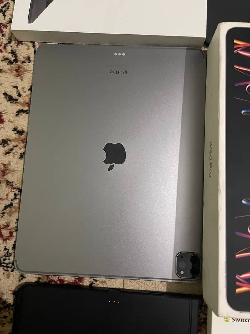 IPAD PRO 6TH GENERATION 12.9 m2 INCH Wi-Fi + Cellular  USA import 7