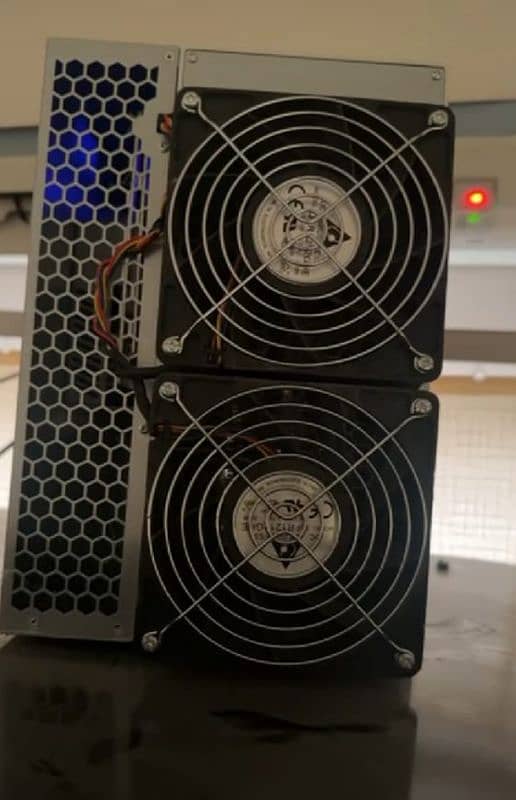 Crypto Miner 4