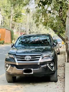 Toyota Fortuner 2017