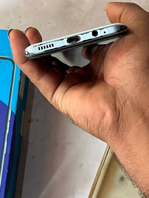 techno camon 16SE with box panel change 4