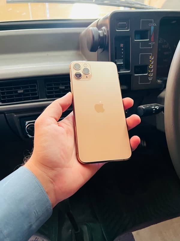 iphone 11 pro max 256gb non pta 13