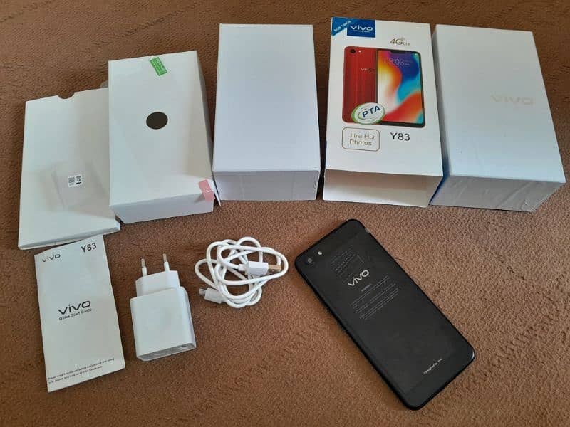 Smart phone vivo y83 (6/128)* complte Box* 0