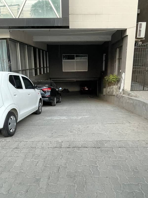 5 Storey Building With Basement Parking [12.5 Lacs Monthly Rent] 1