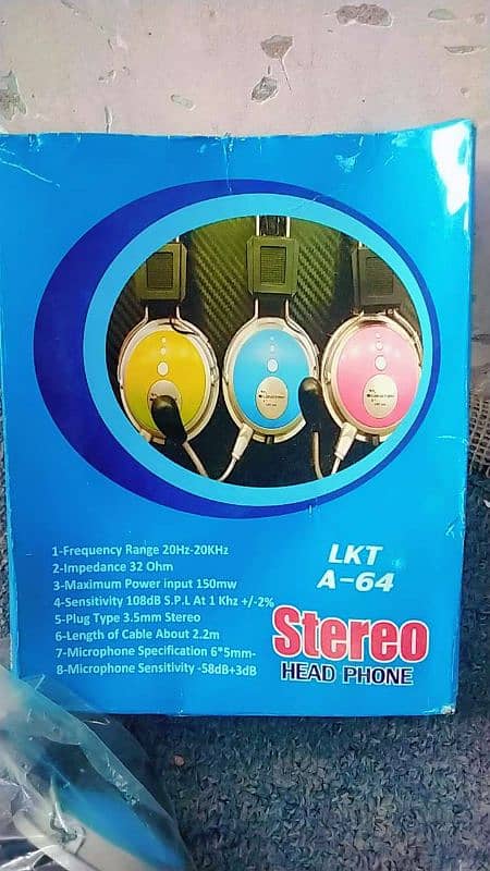 stereo headphones 5