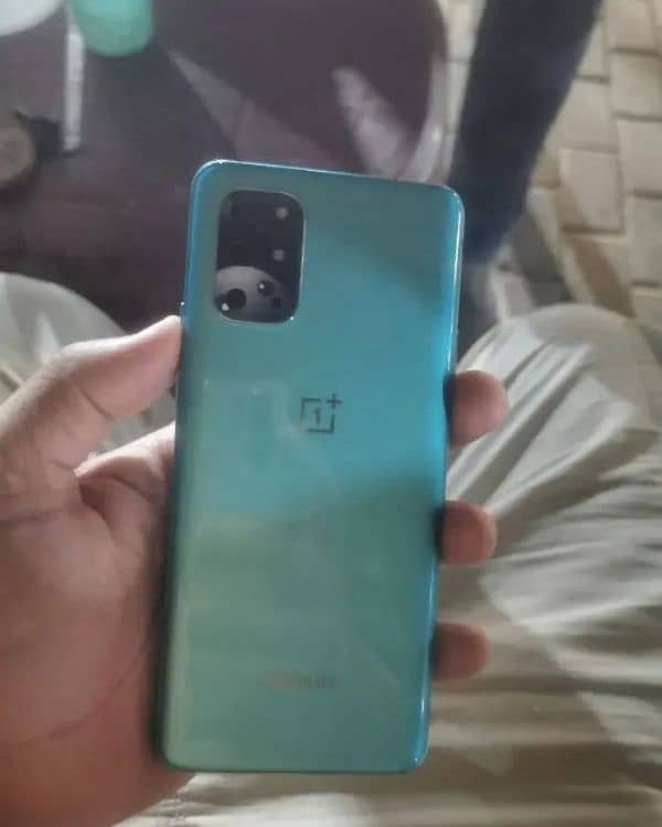 OnePlus 8t 1