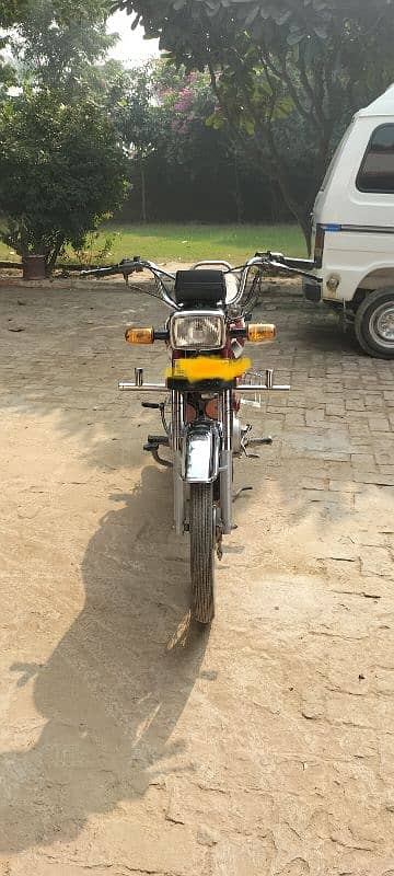 honda cd70 for sale in brand new condition 0