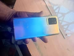 infinix not 10 pro 8 128 10/9 condition exchnge posible