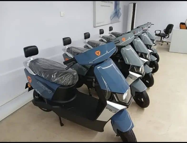 Yadea Electric Scooty,Scooter,Bike 2024 Model Zero Meter Available 7