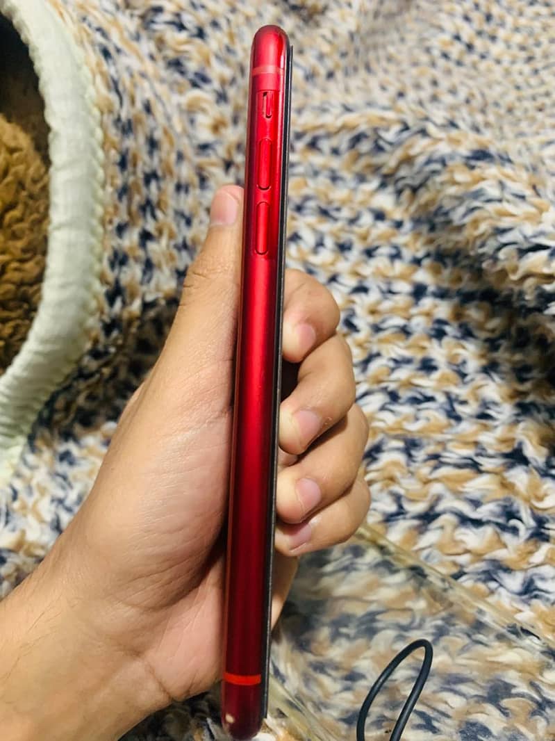 iPhone Xr ( Product Red ) Full Original Condition 5