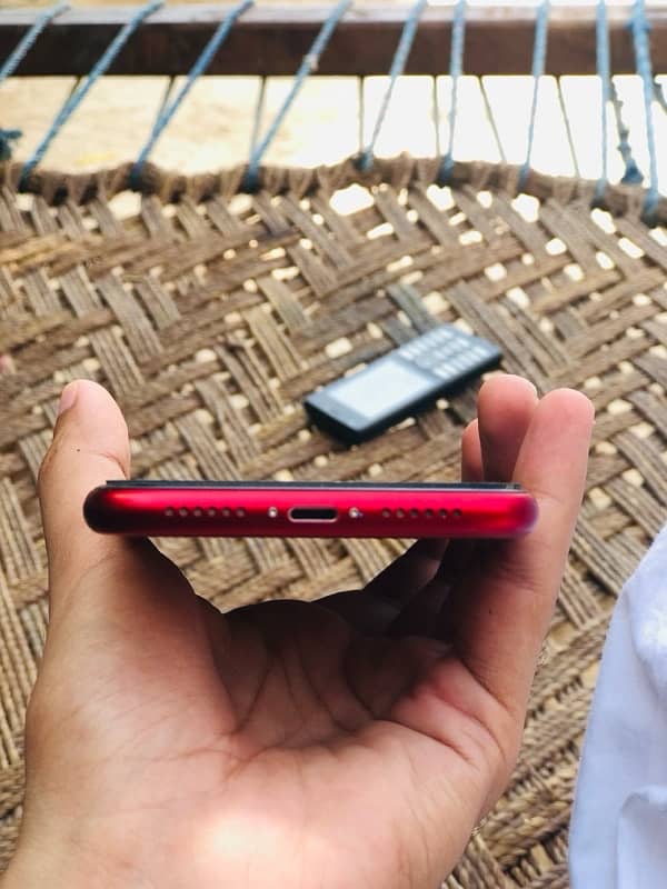 iPhone Xr ( Product Red ) Full Original Condition 8