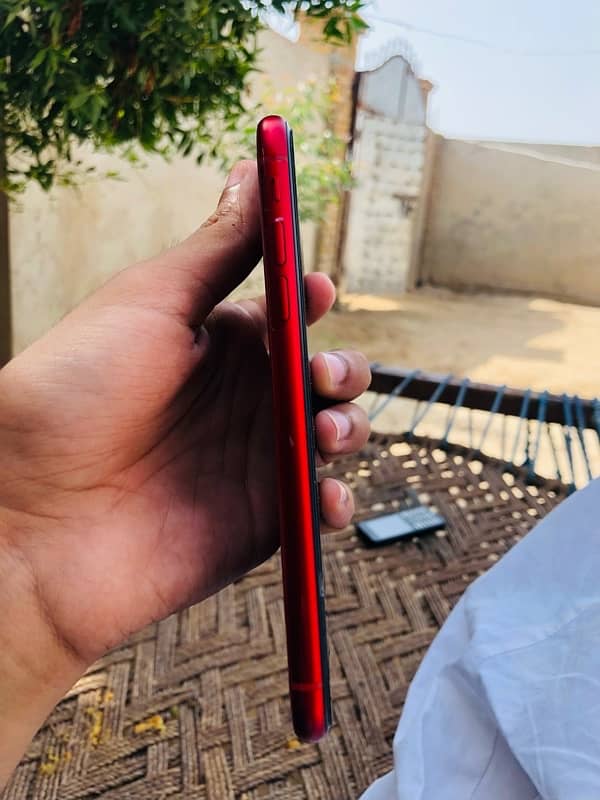 iPhone Xr ( Product Red ) Full Original Condition 14