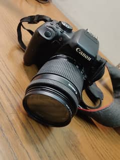 Canon 750D | 18-55 Lense