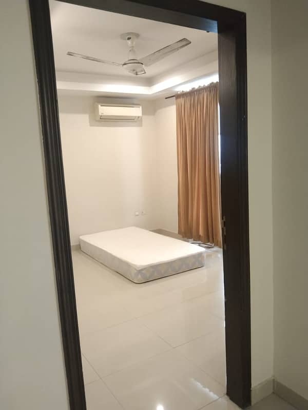 LUXURY TOW BED UNFURNISHED FLAT FOR RENT IN F 11 MARKAZ 2