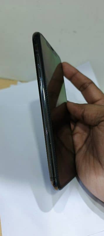 iphone xsmax 256gb non pta 2 mnths sims 3