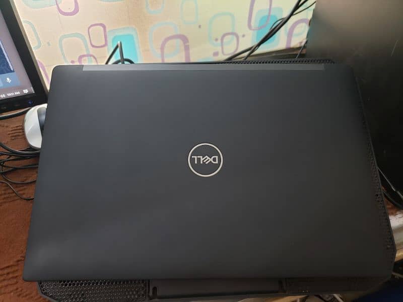 Dell Latitude 7490 is 8th gen 8GB/256GB NV CARD 7