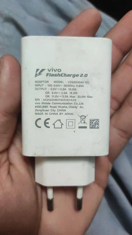 MI OR VIVO ORIGINAL CHARGER READ DESCRIPTION 2