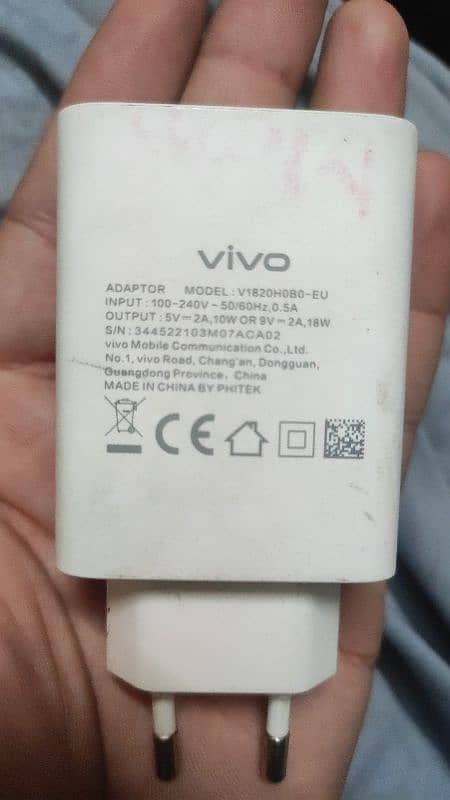 MI OR VIVO ORIGINAL CHARGER READ DESCRIPTION 3