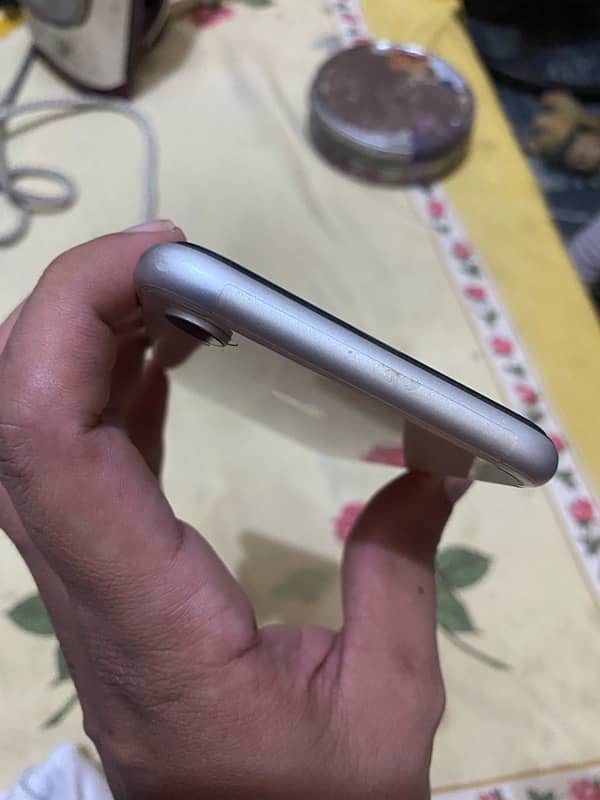 Iphone XR 4