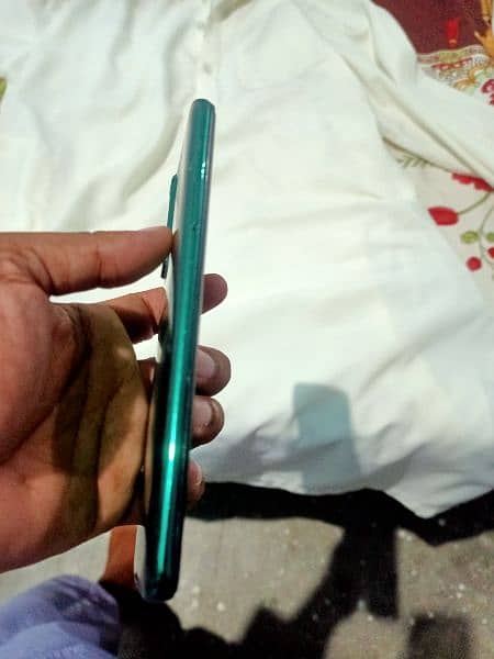 infinix S5 pro. 6. . 128 4