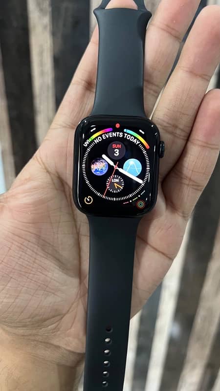 Apple Watch Series 8 45mm 100% Battery Health 0