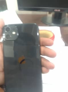 I Phone 11 non pta 64GB 10/9.5 serious buyer rabta kray