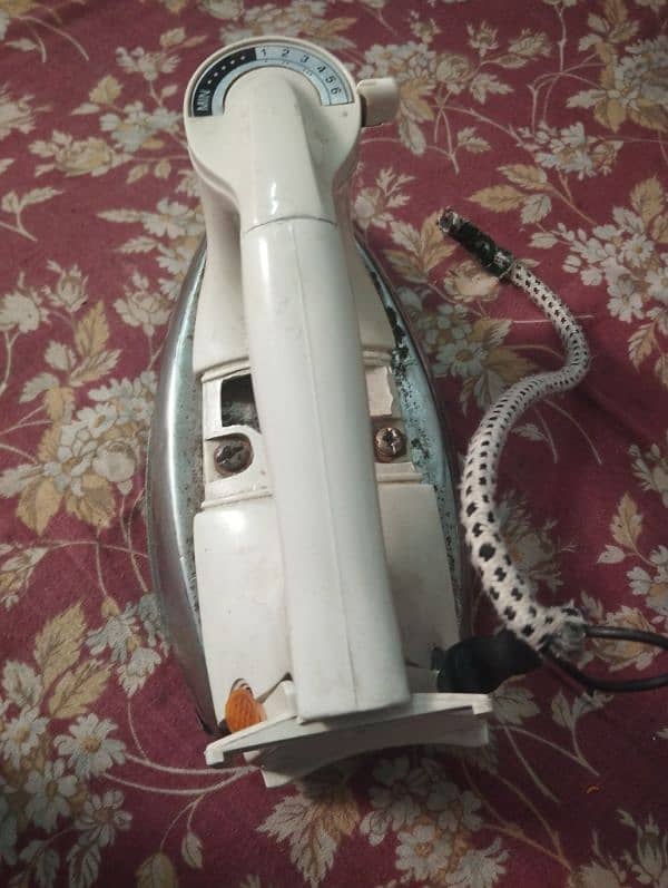 Electric Iron (istri) Rs 700 1