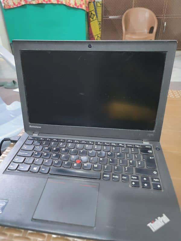 Lenovo ThinkPad X240 Ultra-Portable Business Laptop 2