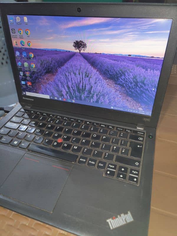 Lenovo ThinkPad X240 Ultra-Portable Business Laptop 3