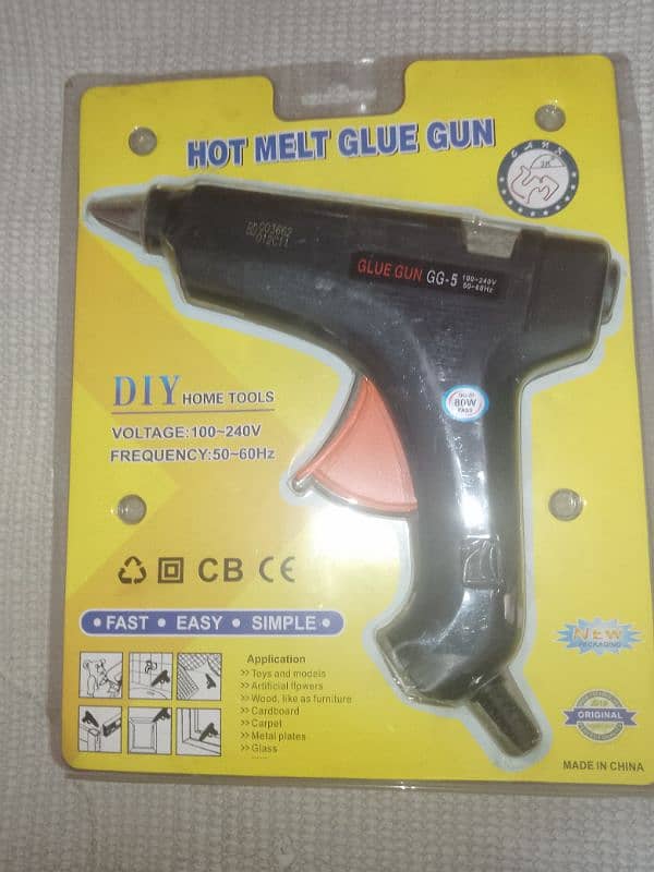 Glue gun 1